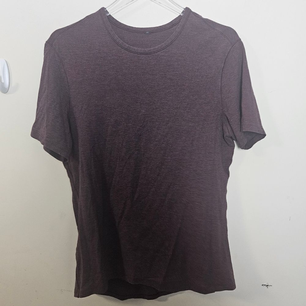 Lululemon Shirt Men Medium 5 Year Basic Purple Short Sleeve Crew Neck Breathable